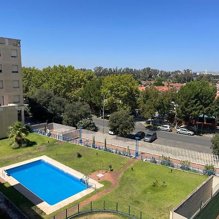 Appartamento Lux Abril Siviglia Esterno foto